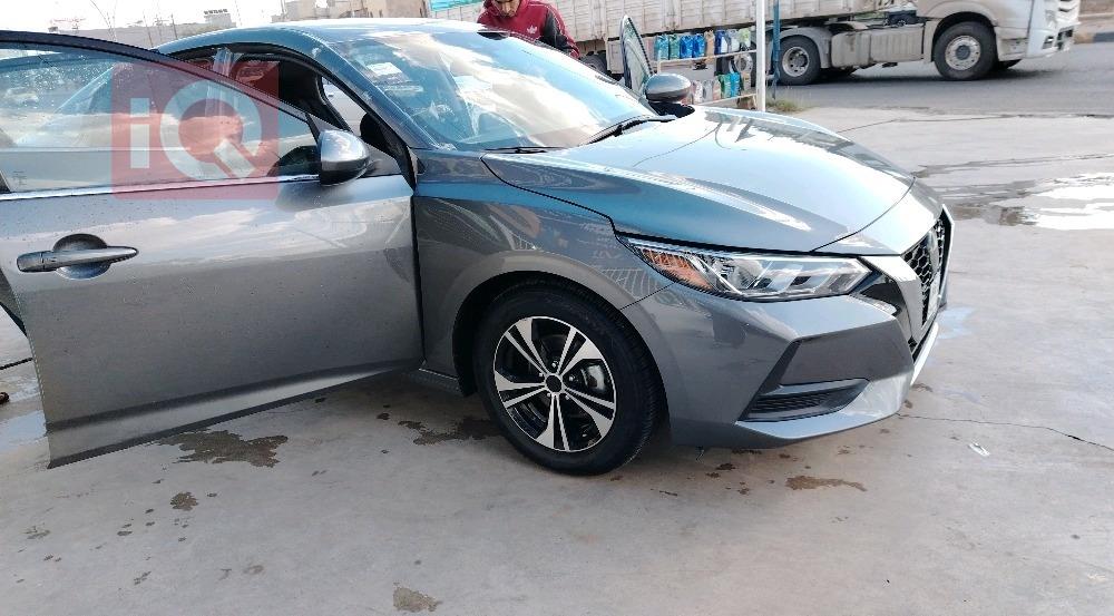 نیسان سێنترا